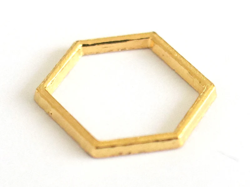Pendentif hexagonal - doré