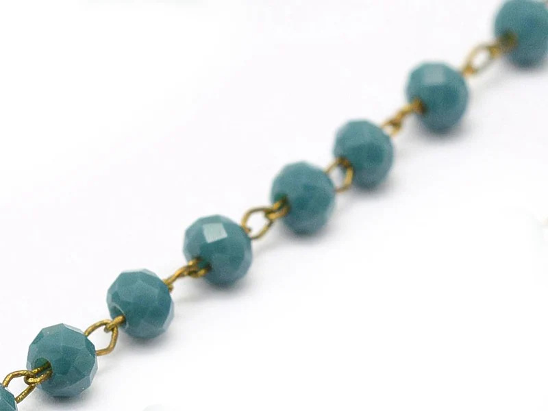 Chaine laiton avec perles en verre - bleu canard