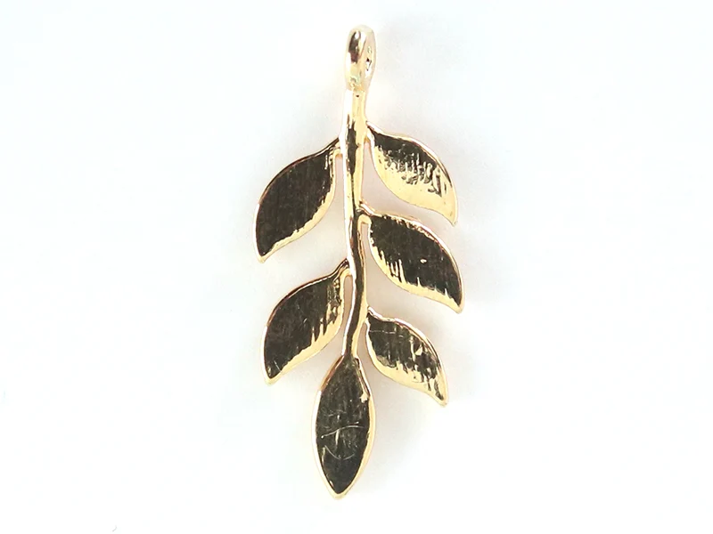 Pendentif feuille - doré à l'or fin
