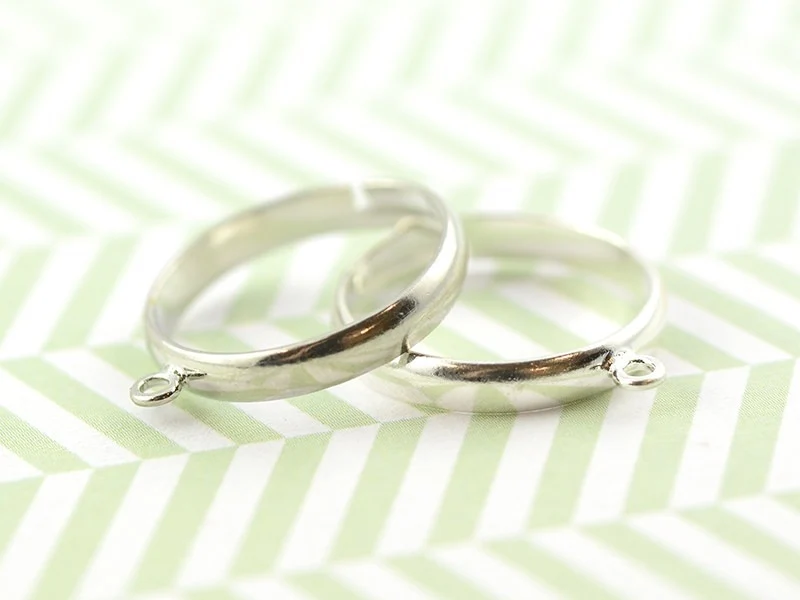 Bague avec anneau - couleur argenté clair