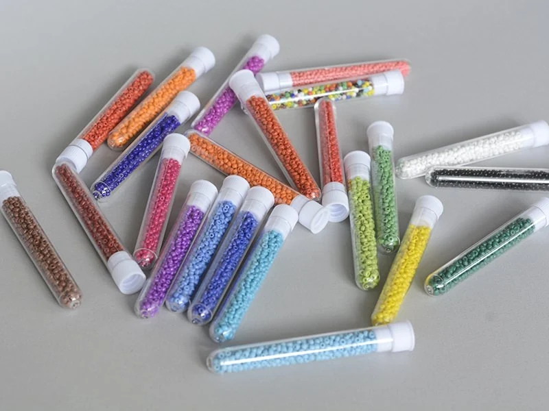 Tube de 350 perles de rocailles opaques - violet foncé
