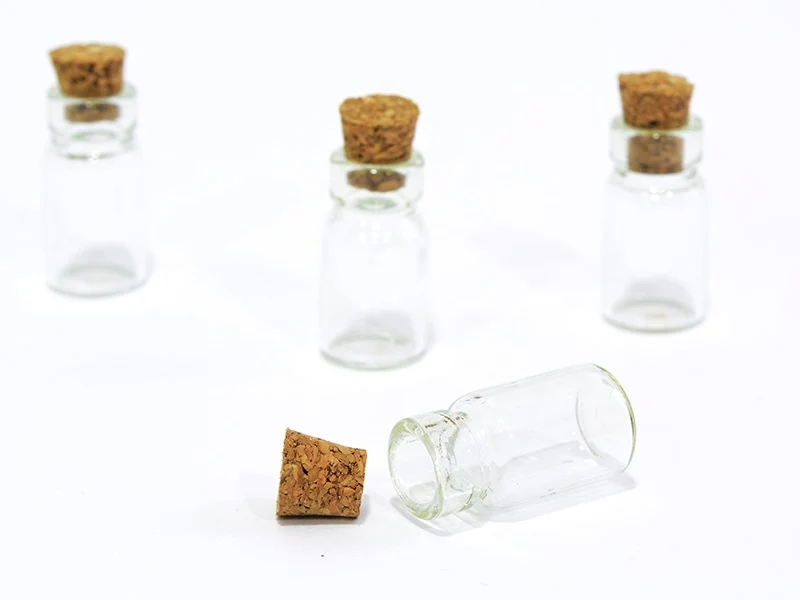 1 fiole en verre 2,3 cm